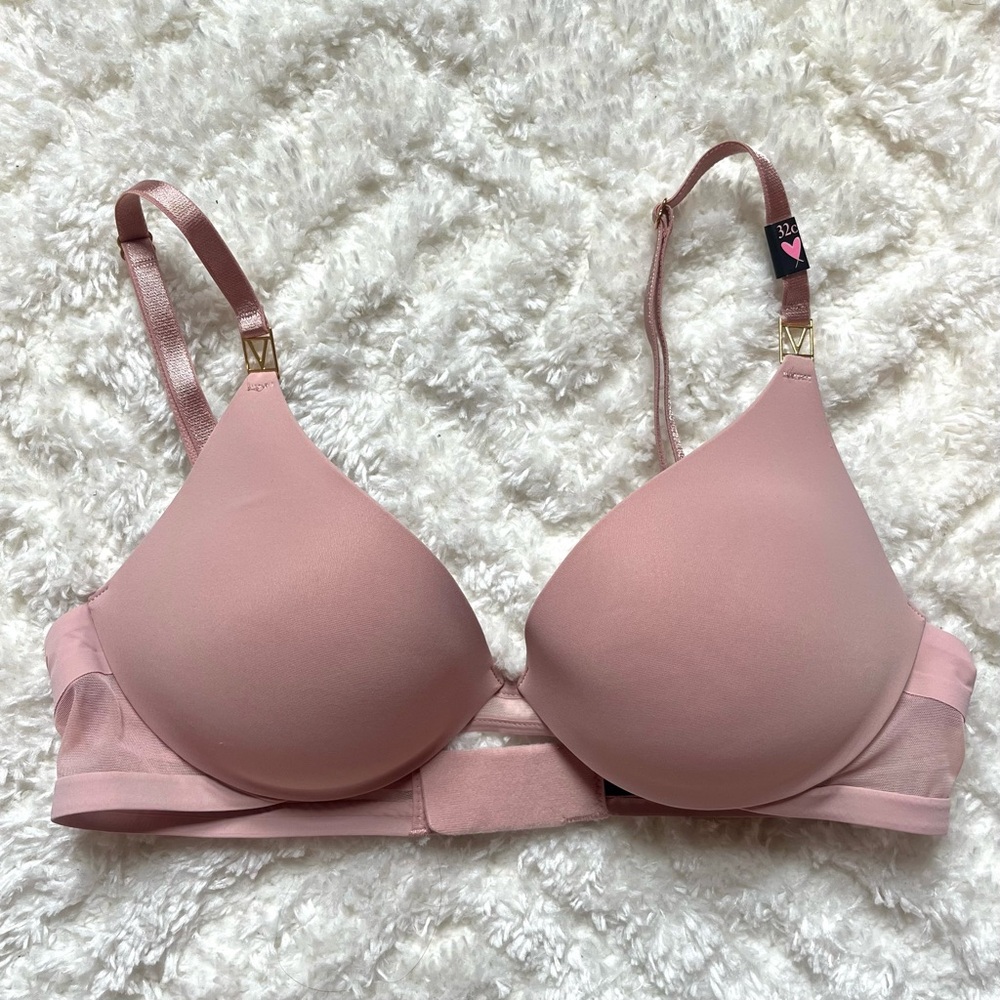 NWT Love by Victoria’s Secret Push Up Plunge Bra in Demure Pink 32C